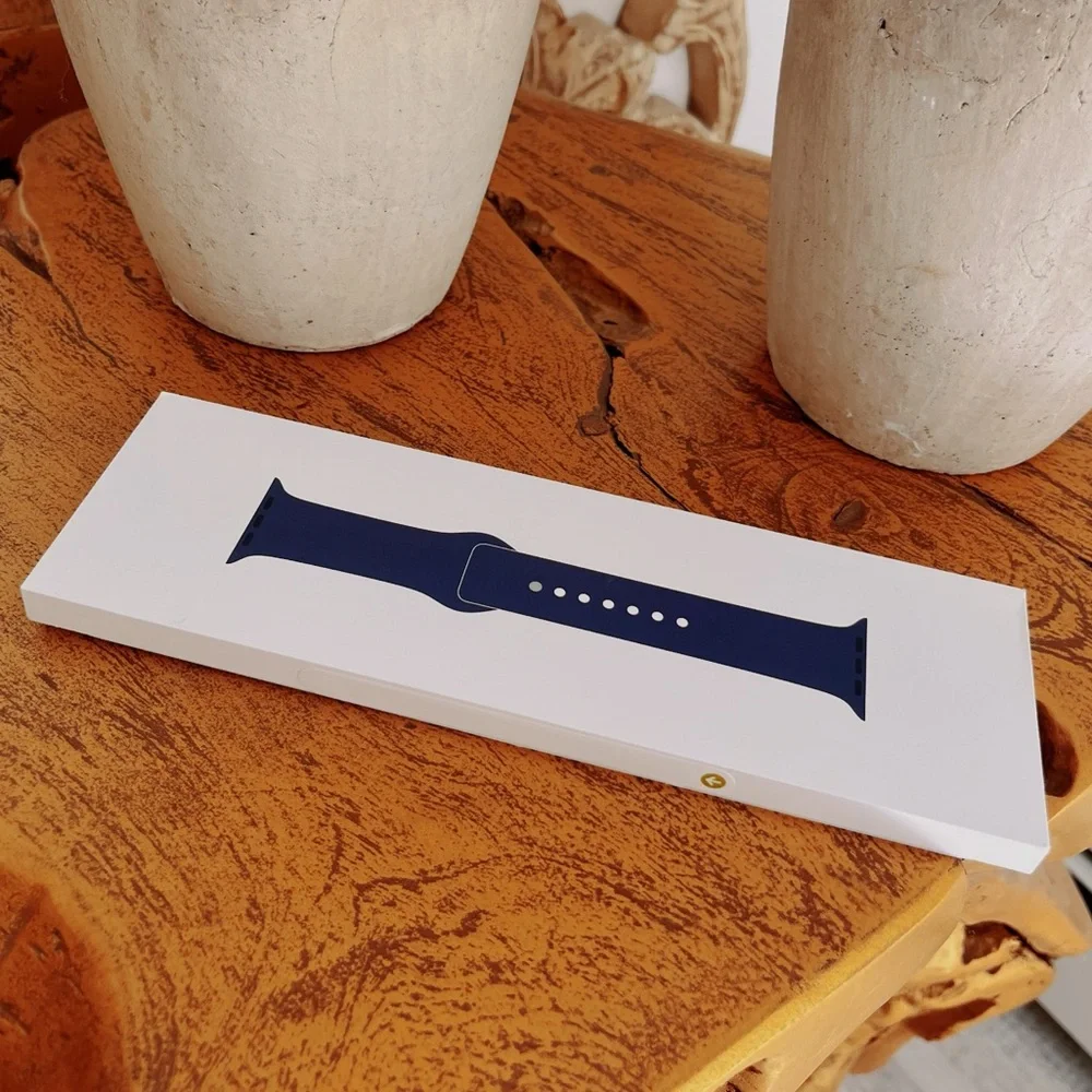 NIB📱APPLE WATCH DENIM SPORT BAND